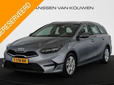 Occasion Kia Ceed 2023 Grijs Hatchback