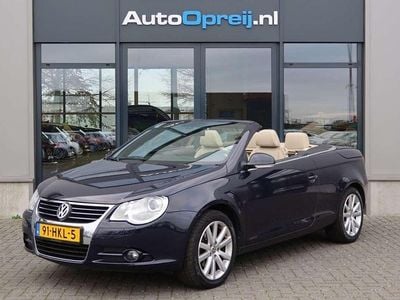 Blauw (metallic) Gebruikt 2008 VW Eos Cabriolet | € 8.995 (Duur)