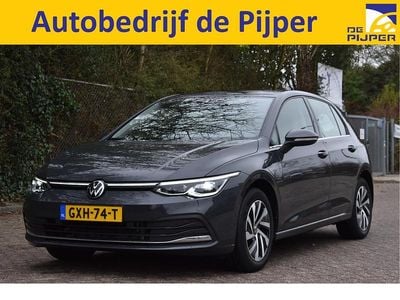 Grijs Occasion 2021 VW Golf VIII Style Hatchback | € 19.950 (Super prijs)