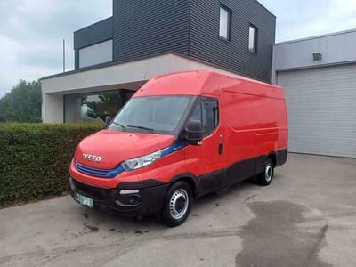 tweedehands Iveco Daily 3.0 CNG Airco, camera, trekhaak