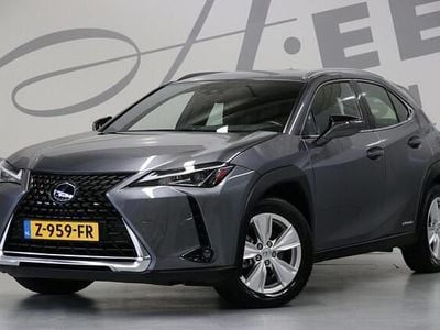 Lexus UX 250h