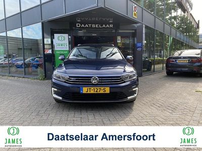 Blauw Occasion 2016 VW Passat Highline Stationwagen | € 18.944 (Eerlijke prijs)