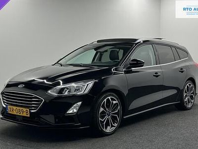 Zwart Occasion 2019 Ford Focus Business Edition Stationwagen | € 17.000 (Iets duurder)