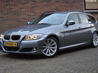 Grijs Gebruikt 2010 BMW 325 Stationwagen | € 5.949 (Super prijs)