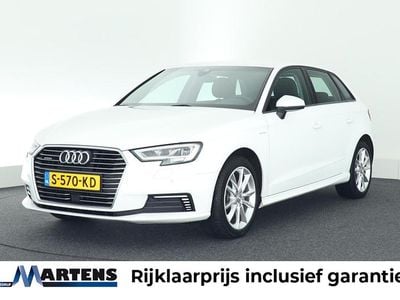 Wit Gebruikt 2023 Audi A3 Sportback e-tron Sport Hatchback | € 19.749 (Super prijs)