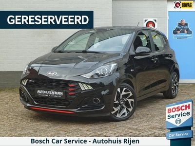 Zwart Occasion 2022 Hyundai i10 N Line Hatchback | € 16.745 (Eerlijke prijs)