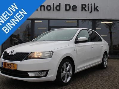 Wit Occasion 2013 Skoda Rapid Business Line Hatchback | € 5.950 (Duur)