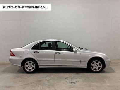 Mercedes C180
