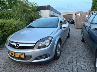 Opel Astra GTC