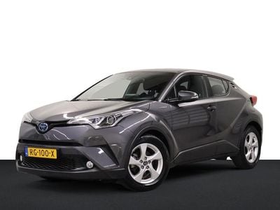 Grijs Occasion 2017 Toyota C-HR SUV | € 17.499 (Eerlijke prijs)