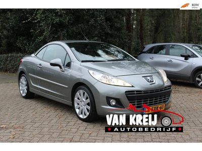 Grijs (metallic) Gebruikt 2012 Peugeot 207 CC Roland Garros Cabriolet | € 7.750 (Iets duurder)