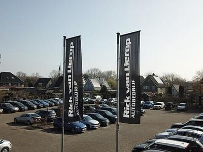 Occasion Volvo V40 150 PK (110 kW) 2016 Blauw Hatchback