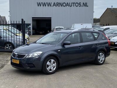 tweedehands Kia Ceed Ceed /1.4 CVVT X-tra AIRCO ELEK-RAMEN RADIO-CD-MP3-US