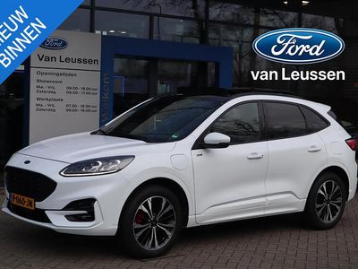Wit Occasion 2022 Ford Kuga ST-Line X SUV | € 25.400 (Eerlijke prijs)