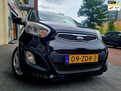 Zwart, metallic lak Occasion 2012 Kia Picanto Comfort Hatchback | € 2.450 (Eerlijke prijs)