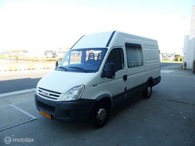 tweedehands Iveco Daily 35 S 14V 330 H2