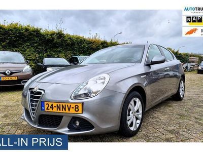 tweedehands Alfa Romeo Giulietta 1.4 T Distinctive 1e EIGENAAR ! GOED ONDERHOUDEN!!