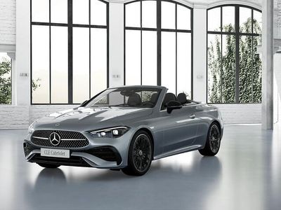 Zilver Nieuw 2026 Mercedes 200 AMG line Cabriolet | € 80.050 (Iets duurder)