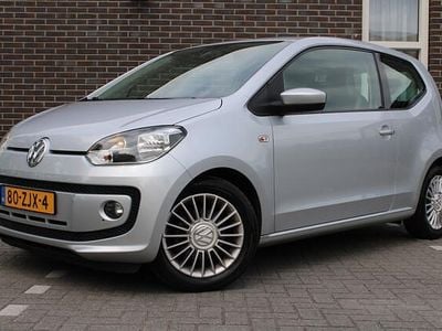 Grijs (metallic) Gebruikt 2013 VW up! high up! Hatchback | € 5.250 (Eerlijke prijs)