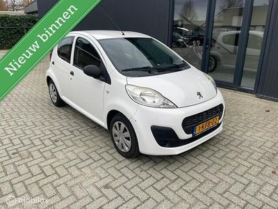 Occasion Peugeot 107 Access 68 PK (50 kW) 2013 Wit Hatchback