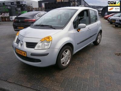 tweedehands Renault Modus 1.6-16V Expression Basis Automaat