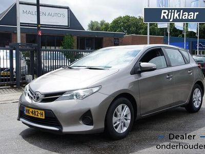 Occasion Toyota Auris Comfort 99 PK (72 kW) 2015 Bruin Hatchback