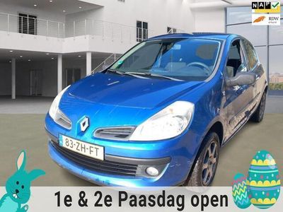 tweedehands Renault Clio 1.2 Special Line/APK TOT 26-01-2025