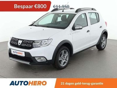 Wit Gebruikt 2017 Dacia Sandero Prestige Hatchback | € 11.349 (Eerlijke prijs)