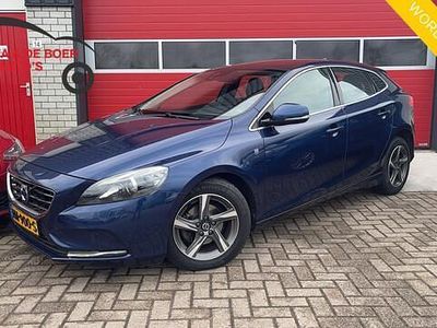 Occasion Volvo V40 Business Edition 120 PK (88 kW) 2015 Blauw Hatchback