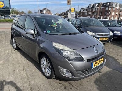 Grijs Occasion 2010 Renault Grand Scénic III MPV | € 2.440 (Goede deal)