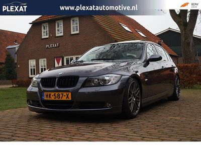 Grijs Occasion 2005 BMW 325 Executive Sedan | € 6.845 (Eerlijke prijs)