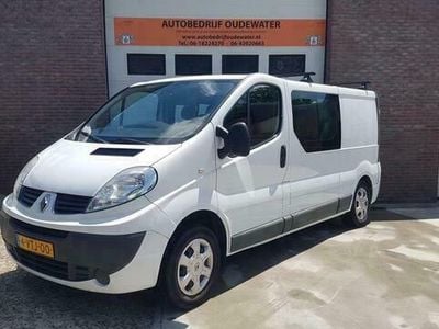 Wit Gebruikt 2012 Renault Trafic MPV | € 9.299