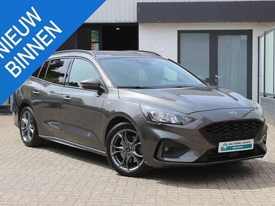 Grijs Occasion 2020 Ford Focus Business Edition Stationwagen | € 13.960 (Eerlijke prijs)