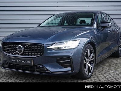 Blauw Gebruikt 2023 Volvo S60 Plus Sedan | € 36.995 (Duur)