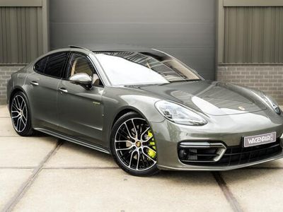 Porsche Panamera 4