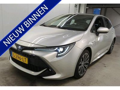 tweedehands Toyota Corolla 1.8 Hybrid Business Intro Navigatie Camera Parkeersensoren V+A Adaptieve Cruise Control 17 Inch Velgen Stoelverwarming DAB Radio NL Auto 1e Eigenaar BTW