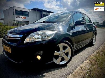 Toyota Auris Hybrid