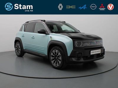 Blauw metallic Occasion 2025 Renault R4 Iconic SUV | € 33.490 (Eerlijke prijs)