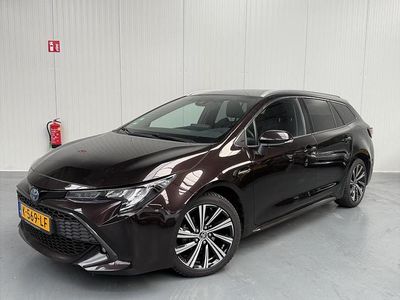 Bruin Occasion 2021 Toyota Corolla Business Edition Stationwagen | € 23.799 (Iets duurder)
