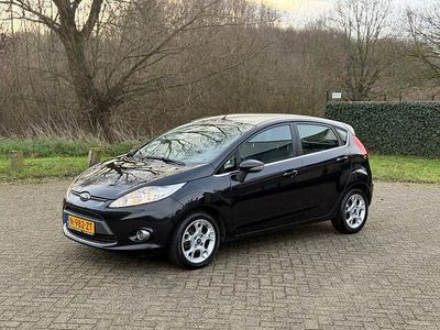 Zwart Gebruikt 2011 Ford Fiesta Titanium Hatchback | € 5.499 (Eerlijke prijs)
