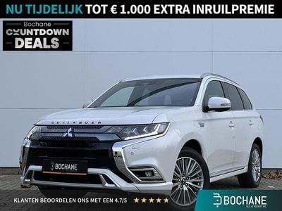 Wit Gebruikt 2021 Mitsubishi Outlander P-HEV Intense+ SUV | € 25.045 (Eerlijke prijs)