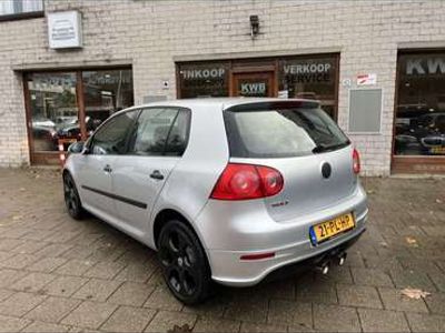 VW Golf V