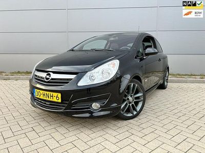 Zwart Occasion 2009 Opel Corsa Cosmo Hatchback | € 1.949 (Eerlijke prijs)