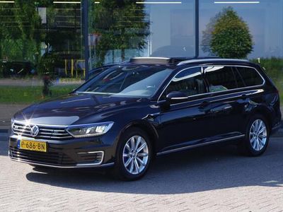 tweedehands VW Passat Variant 1.4 TSI GTE Highline, Panoramadak, Leder, Digitale