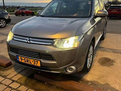 Mitsubishi Outlander P-HEV