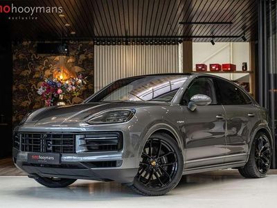Grijs Occasion 2024 Porsche Cayenne SUV | € 123.950 (Duur)