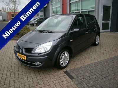 tweedehands Renault Scénic II 1.6-16V Tech Line Navigatie, Half leder interieur