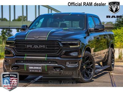 tweedehands Dodge Ram PICKUP 1500 TOP DEAL | LIMITED NIGHT | 2024 | LPG | RAMBOX | MWK | VIRUAL | HUD ADG | SER LUCHTVERING | MEEST VOLLE UITVOERING | 5.7 V8 HEMI 402PK | CREW CAB | DUBBELE CABINE | DC | 5 PERSOONS | GRIJSKENTEKEN BEDRIJFS AUTO | VOORRAAD NUMMER 1992