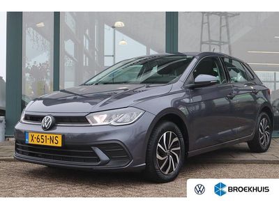 Grijs Gebruikt 2024 VW Polo Life Hatchback | € 21.400 (Goede deal)