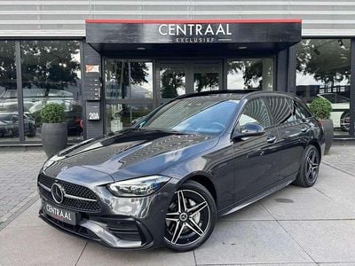 Grijs Occasion 2023 Mercedes C300e AMG Stationwagen | € 38.950 (Goede deal)